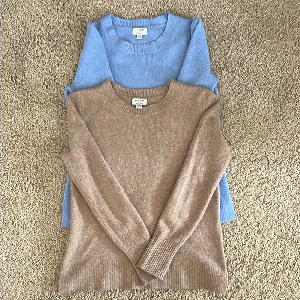 Charter Club Blue and Tan Crew Neck Sweater
